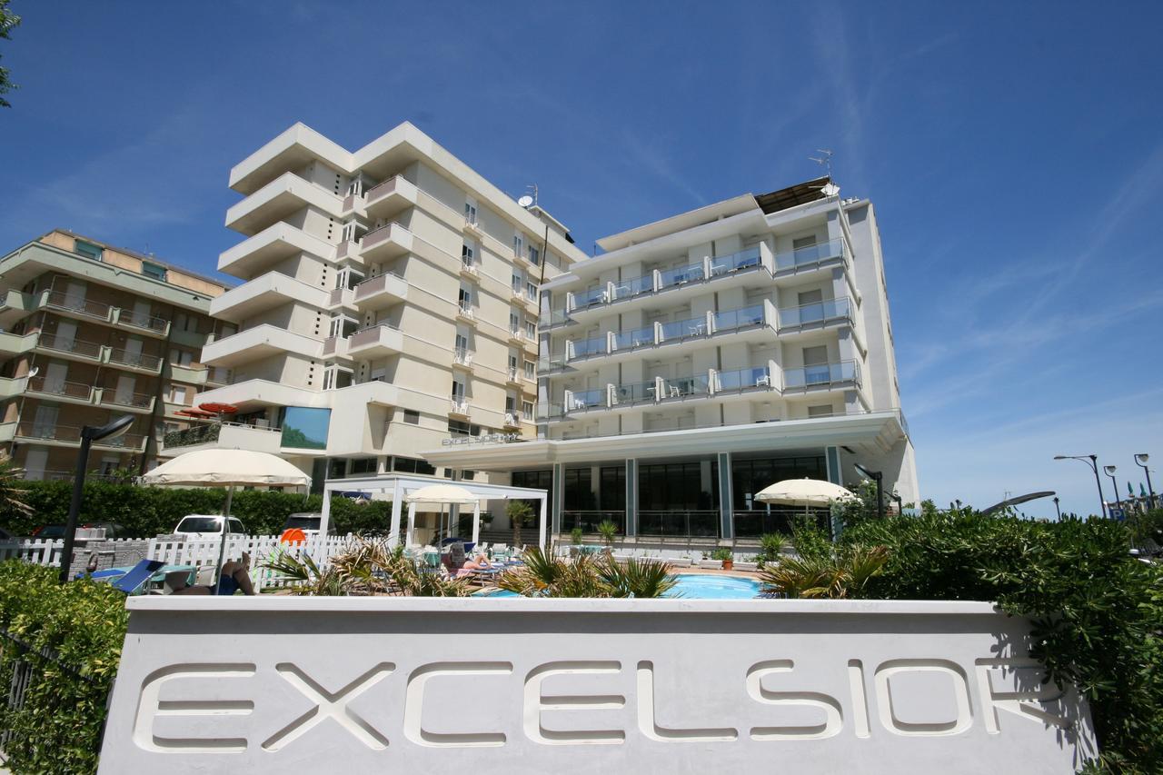 Hotel Excelsior Cattolica Esterno foto
